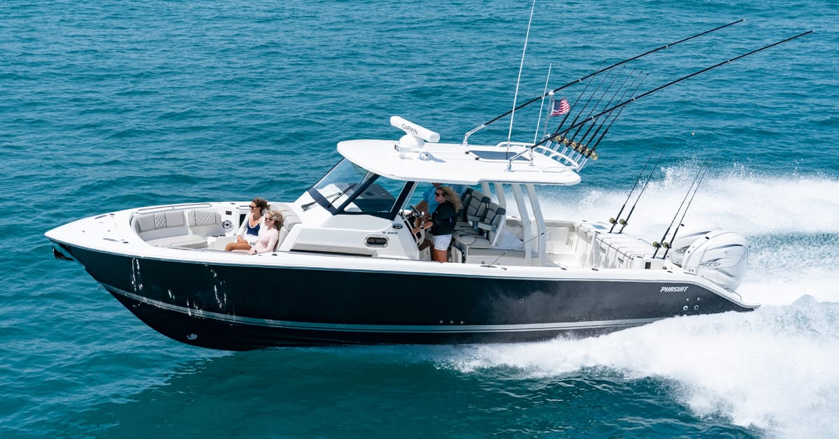 Pursuit S 358 Sea Trial and Review - Power & Motoryacht