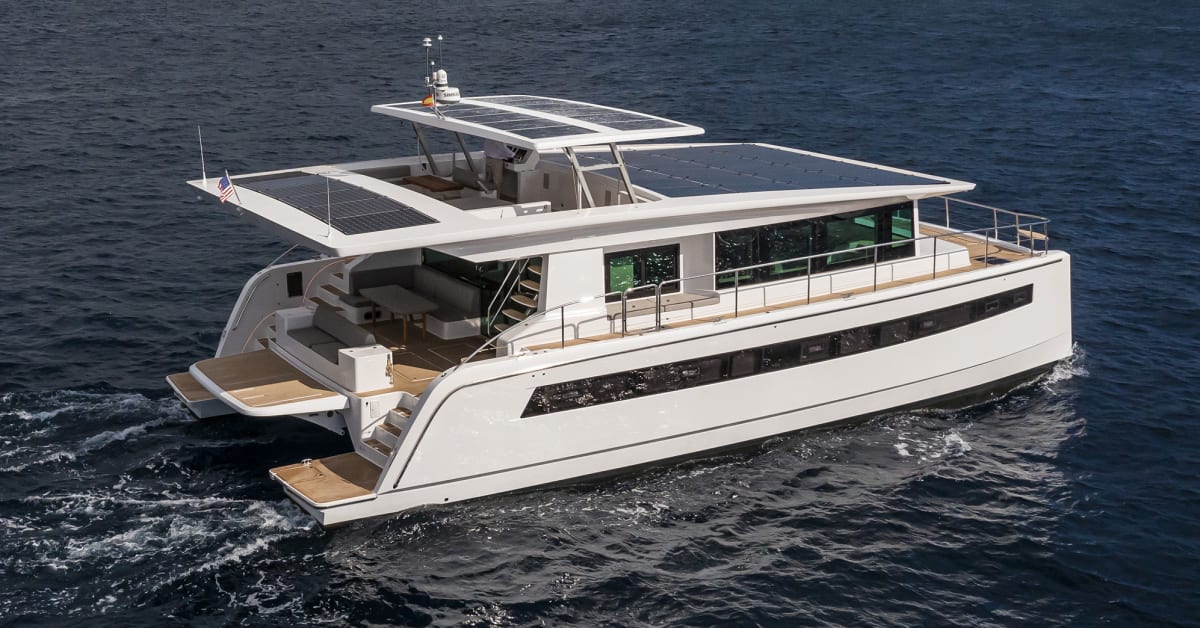 Silent 60 Solar-Electric Motoryacht Review - Power & Motoryacht