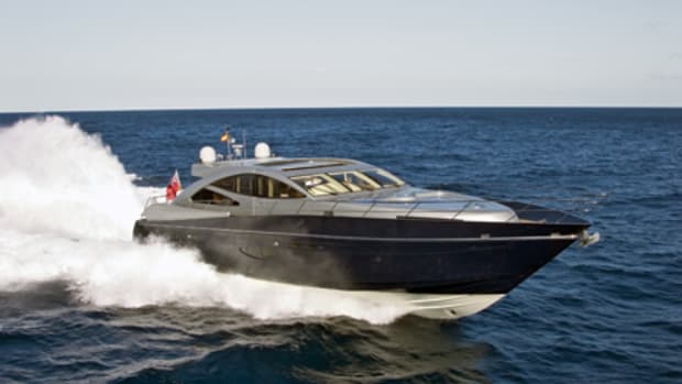 Beautiful Lady Gray Day Page 2 Power Motoryacht