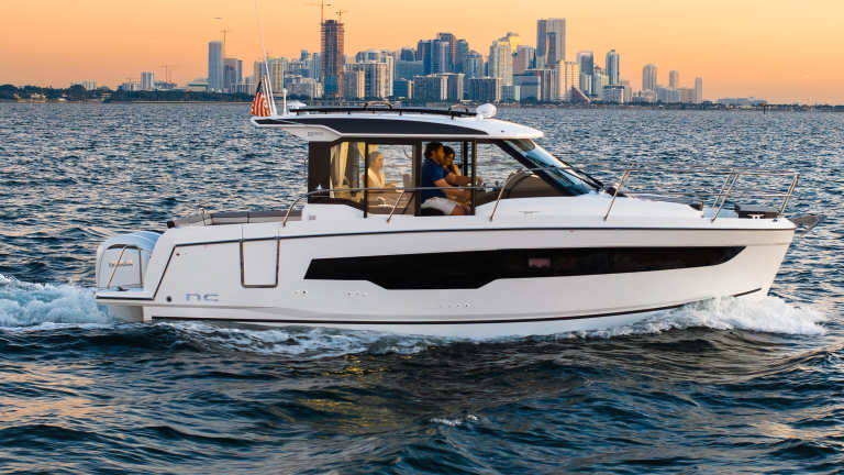 Jeanneau NC 895 Series 2 Boat Review - Power & Motoryacht