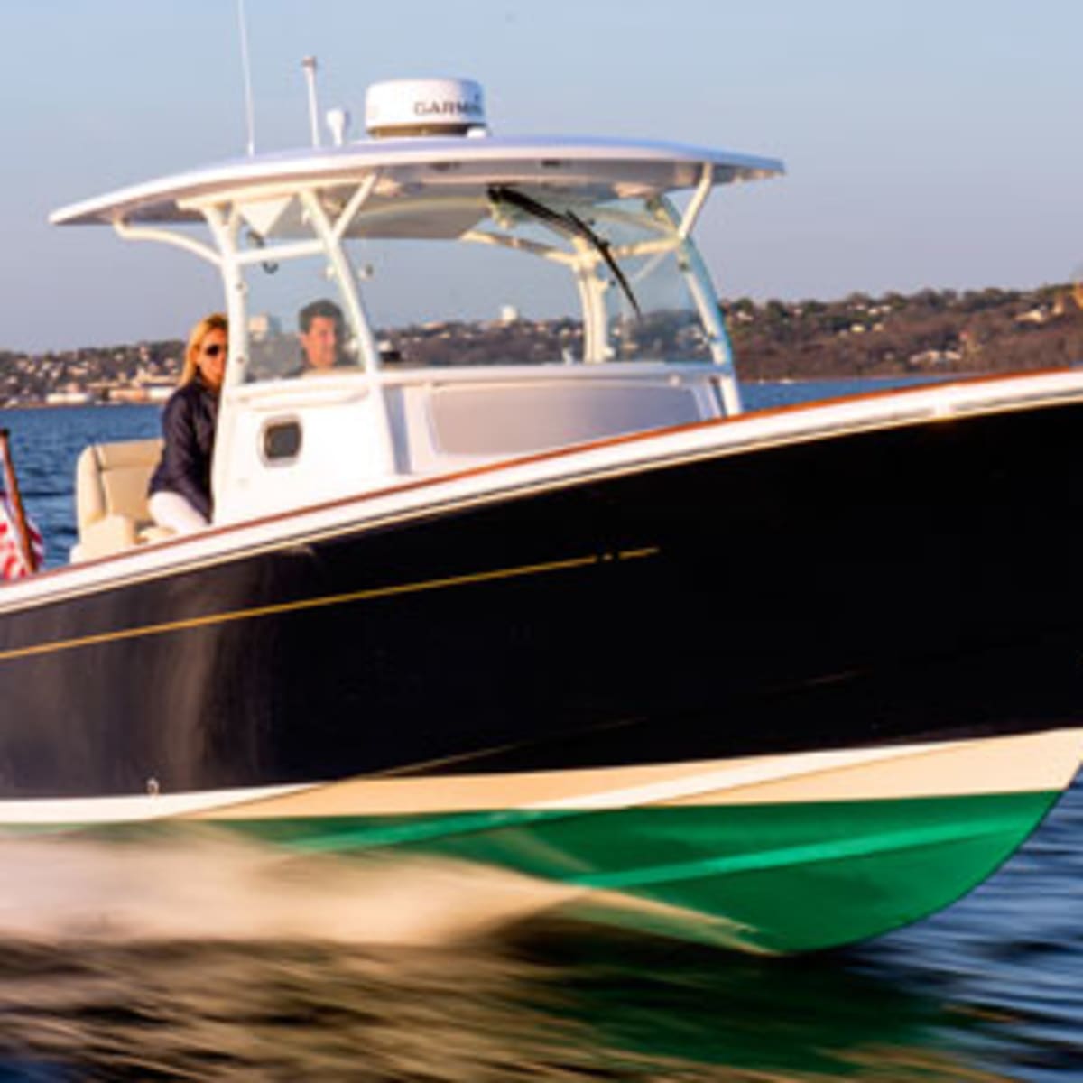 Hunt 32cc Power Motoryacht