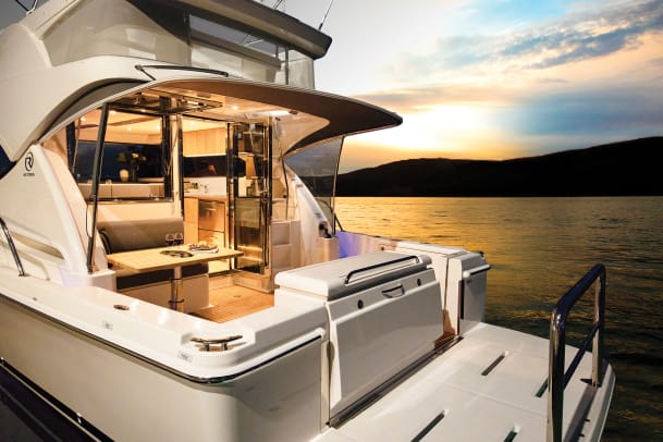 New Boat Riviera 39 Sports Motor Yacht Power Motoryacht