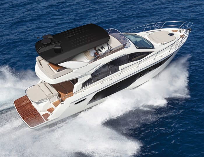 Cranchi E56F - Power & Motoryacht