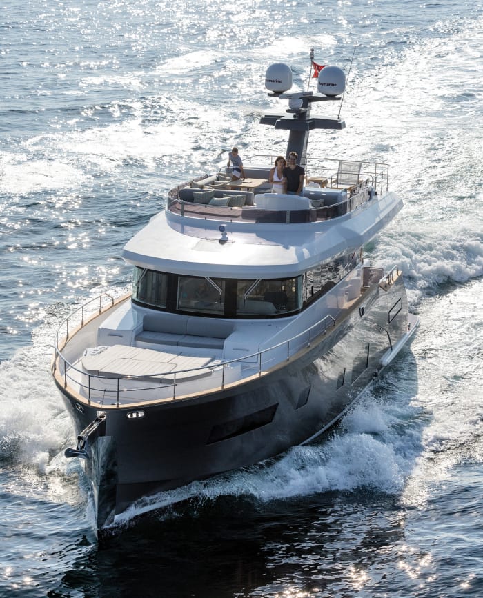 sirena 58 motor yacht