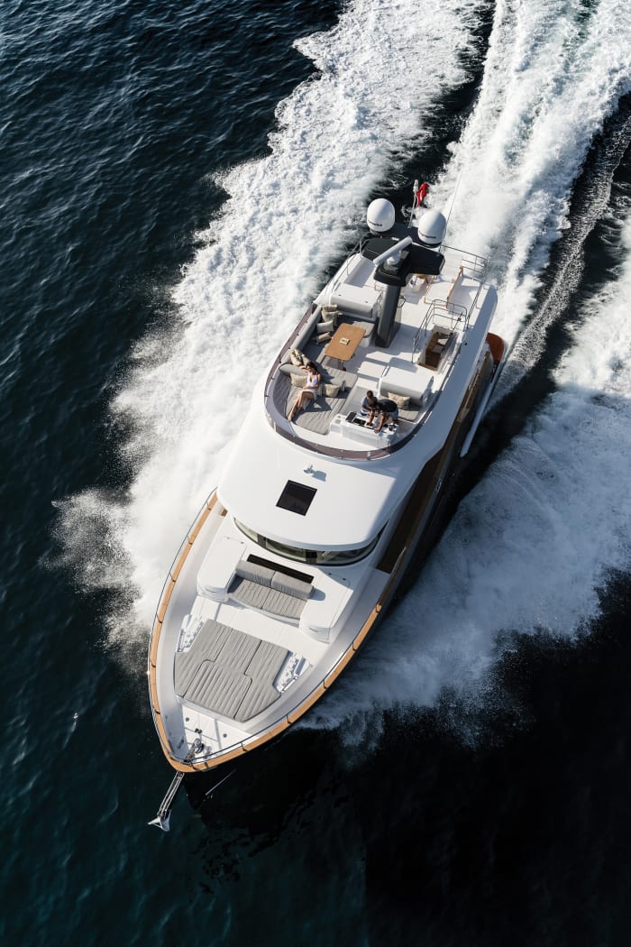 Power & Motoryacht's sea trial of the Sirena 58 - Power & Motoryacht