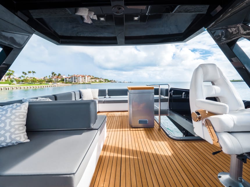 Whether your guests are sun worshippers or prefer shade, the flybridge can fit everyone.