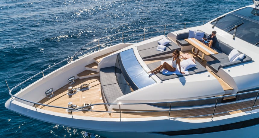 yacht pearl 95