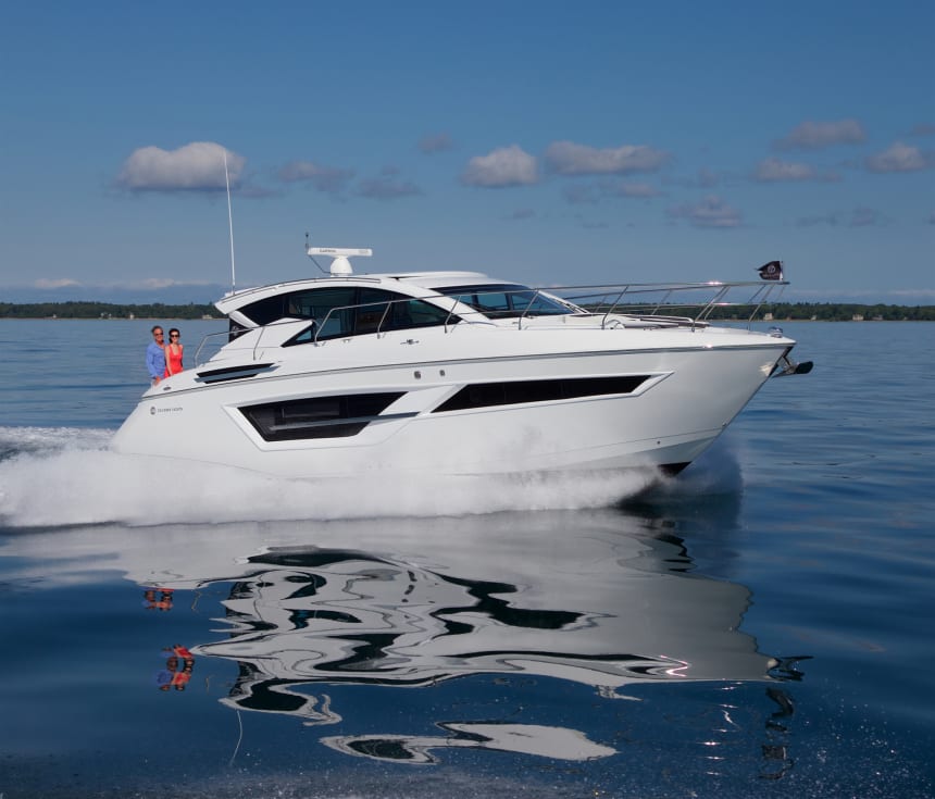 Power & Motoryacht's Boat Test of the Cruisers Cantius 46 - Power ...