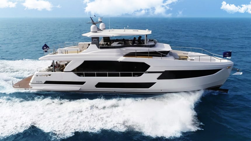 Review of the Horizon FD75 Motor Yacht - Power & Motoryacht