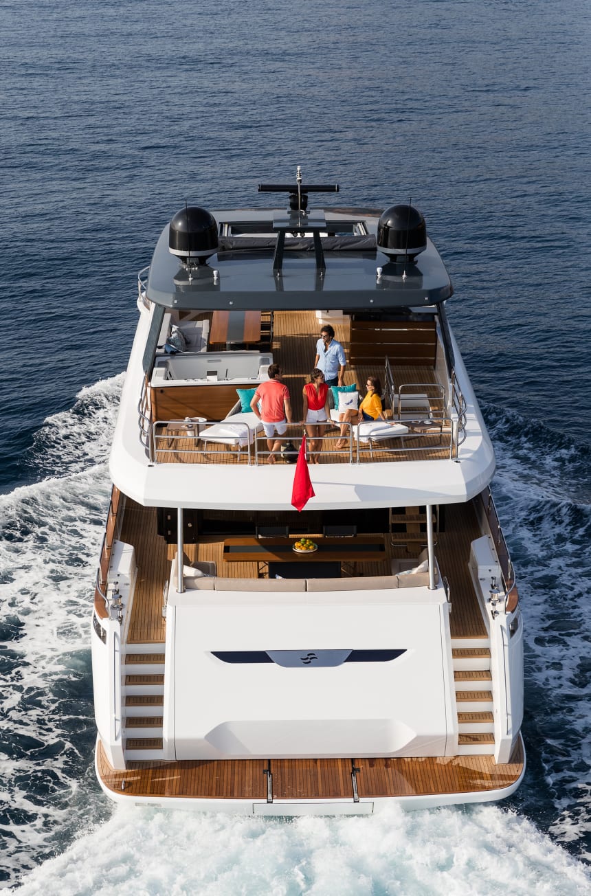 sirena 88 yacht review