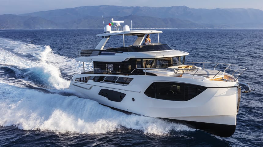 yacht navetta 64