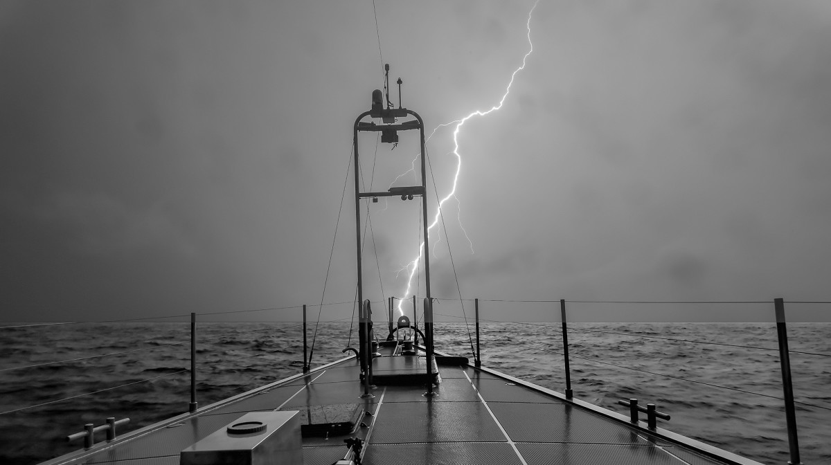 lightning in sailboat