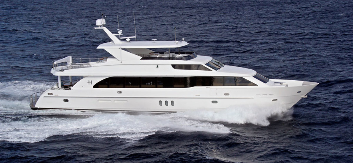 Hargrave Raised Pilothouse 101 Power & Motoryacht