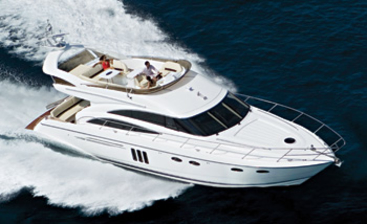 Viking Sport Cruisers 58 Flybridge - Power & Motoryacht