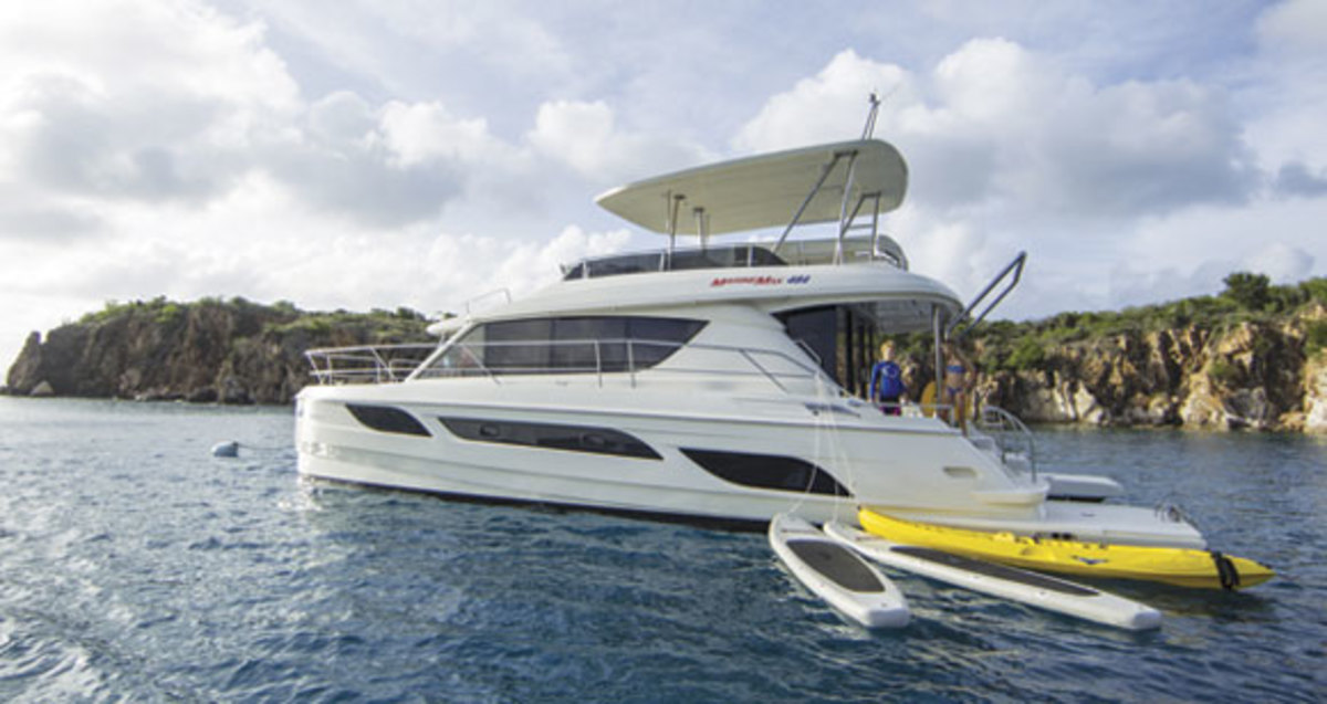 Cruising the Virgin Islands on a Marinemax 484 - Power & Motoryacht