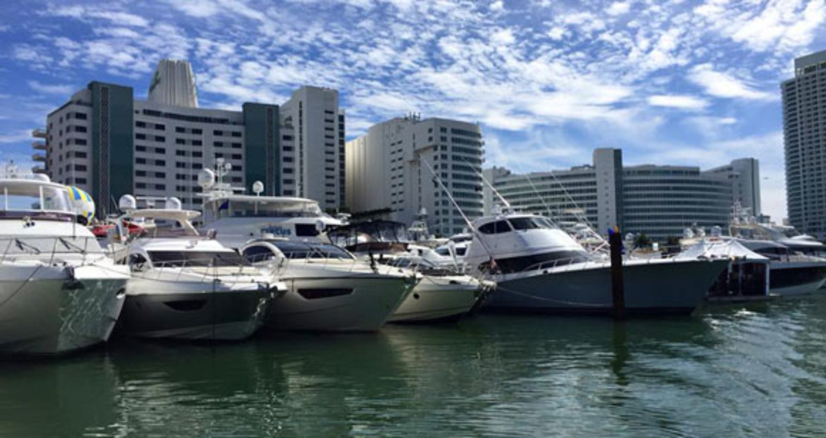 yacht boat ride miami