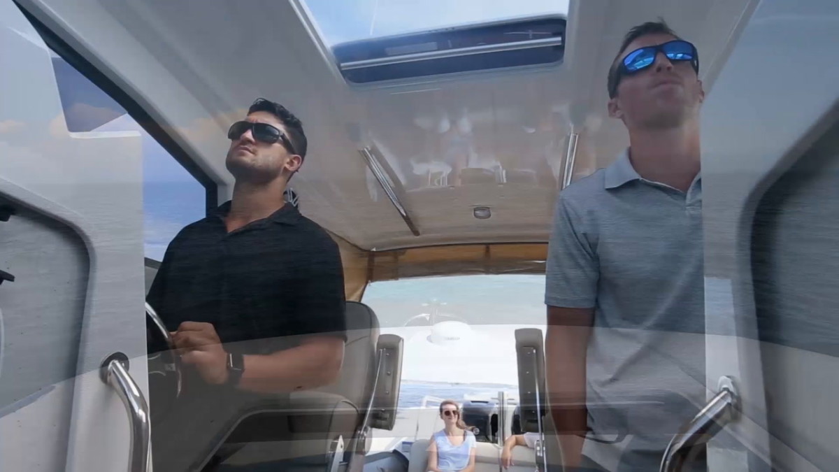 Cruising the Protector 330 Targa - Power & Motoryacht