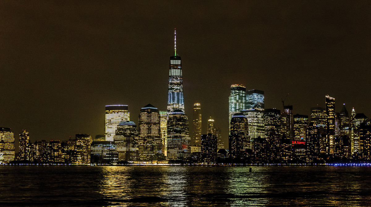 New York City As A Boat Cruising Destination - Power & Motoryacht