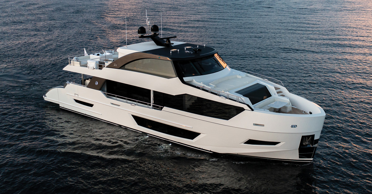 Ocean Alexander 28E Boat Review - Power & Motoryacht