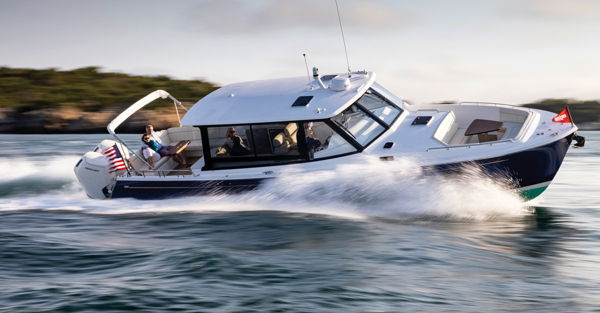 MJM 4 Sea Trial and Boat Review - Power & Motoryacht