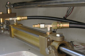 Hydraulic hoses on a boat