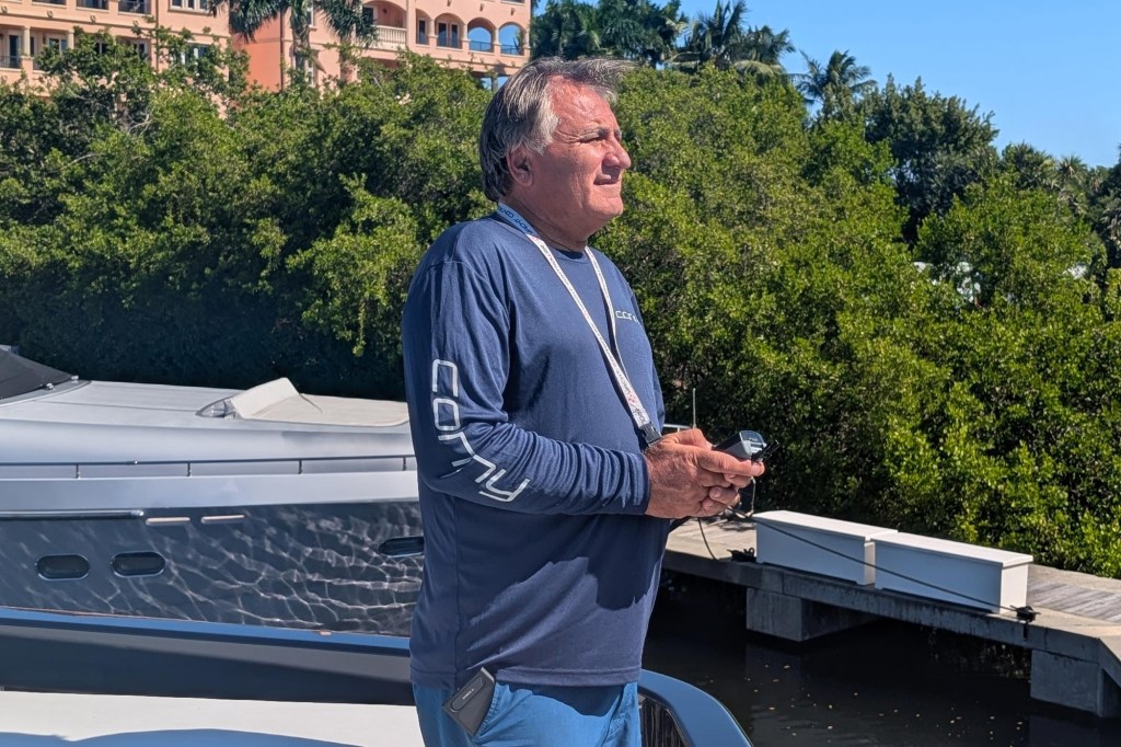 Yacht Controller